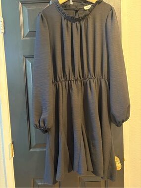 Long-Sleeve Casual Ruffle-Neck Dress in Charcoal